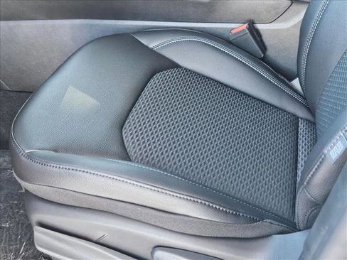 New 2026 Jeep Compass Latitude image 4