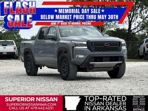 Certified 2022 Nissan Frontier PRO-4X w/ Pro-4X Premium Package AWD/4WD image 1