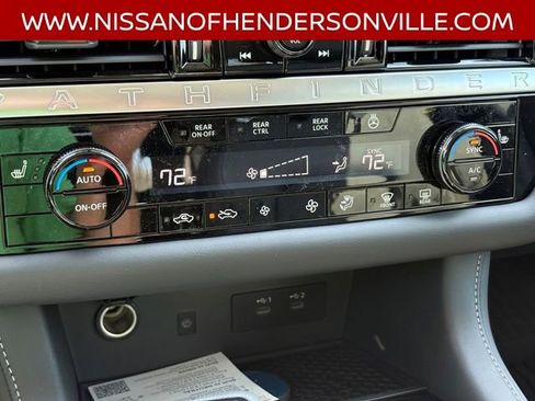 New 2026 Nissan Pathfinder SL AWD/4WD image 15