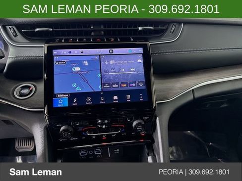 New 2025 Jeep Grand Cherokee L Limited w/ Black Appearance Package image 15