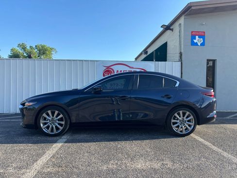 Used 2021 MAZDA MAZDA3 s image 5