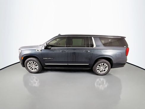 Used 2021 GMC Yukon XL Denali AWD/4WD image 4