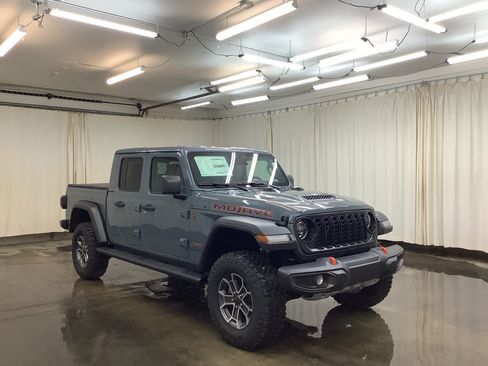 New 2026 Jeep Gladiator Mojave w/ Safety Group AWD/4WD image 3
