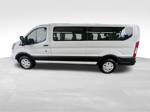 Used 2023 Ford Transit 350 XLT RWD image 12