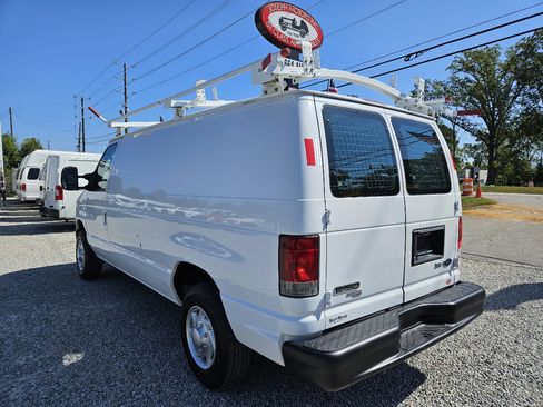 Used 2013 Ford E-150 and Econoline 150 image 3