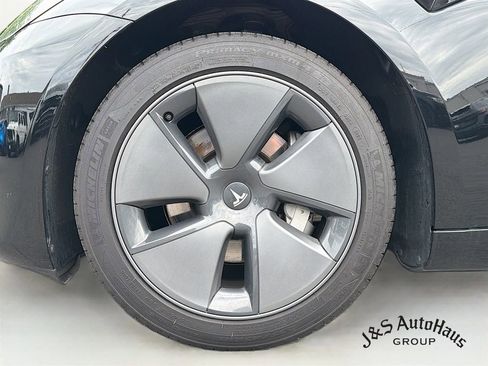 Used 2023 Tesla Model 3 Standard Range RWD image 38
