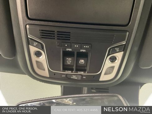 Used 2020 Honda Ridgeline Black Edition image 37