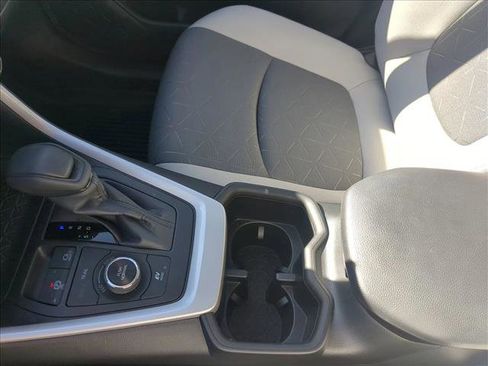 Used 2024 Toyota RAV4 XLE image 15