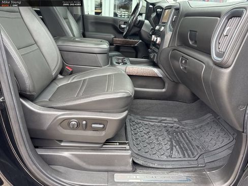 Certified 2022 GMC Sierra 2500 Denali w/ Denali Black Diamond Edition AWD/4WD image 51