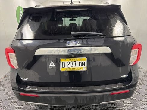 Used 2020 Ford Explorer XLT w/ Equipment Group 202A AWD/4WD image 5