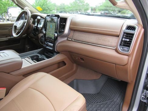 Used 2021 RAM 2500 Limited AWD/4WD image 12