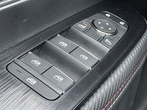 New 2026 Nissan Kicks SR w/ Cold Weather Package image 19