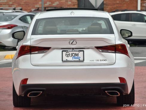 Used 2018 Lexus IS 300 AWD w/ Comfort Package image 6