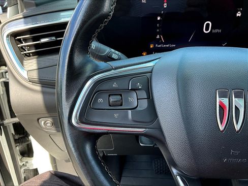 Used 2024 Buick Encore GX Preferred FWD image 11