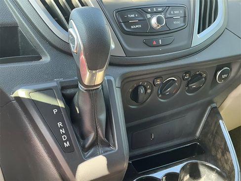 Certified 2017 Ford Transit 150 XLT image 40