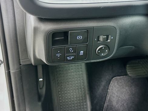 Used 2024 Hyundai Ioniq 6 SEL image 17