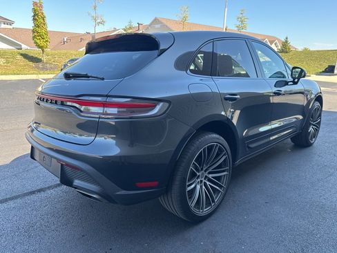 Used 2023 Porsche Macan image 5