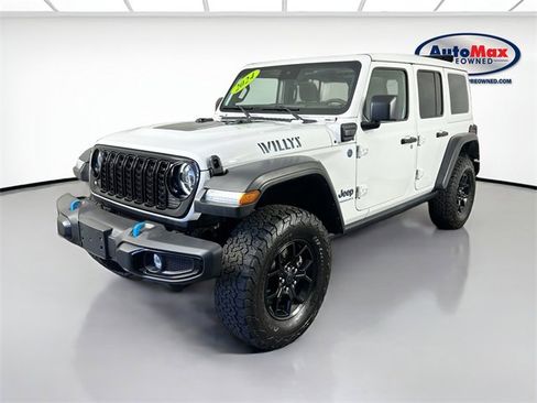 Used 2024 Jeep Wrangler Willys 4xe image 5