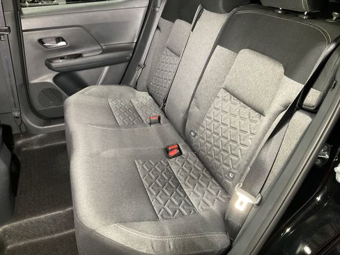 Used 2026 Nissan Kicks SV w/ Cold Weather Package image 32