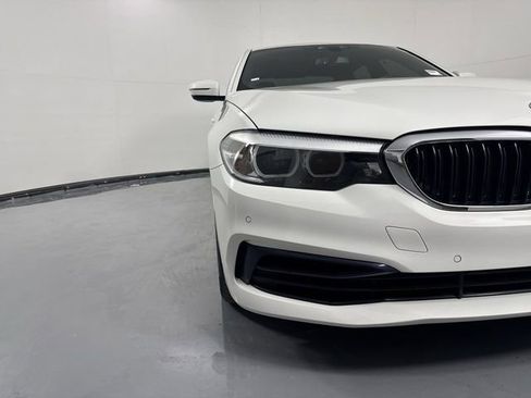 Used 2019 BMW 540i xDrive w/ Convenience Package image 28