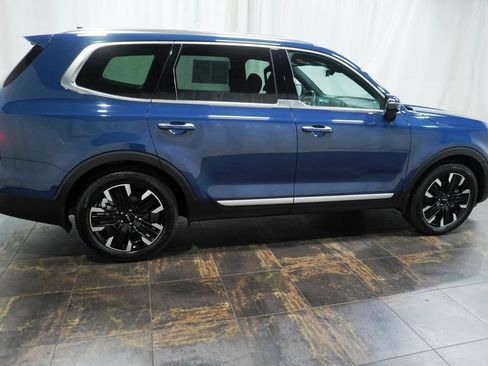 Used 2024 Kia Telluride SX Prestige w/ Towing Package AWD/4WD image 4