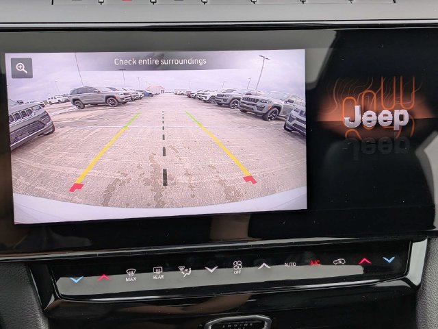 New 2027 Jeep Grand Cherokee Limited w/ Limited Altitude Package RWD image 24