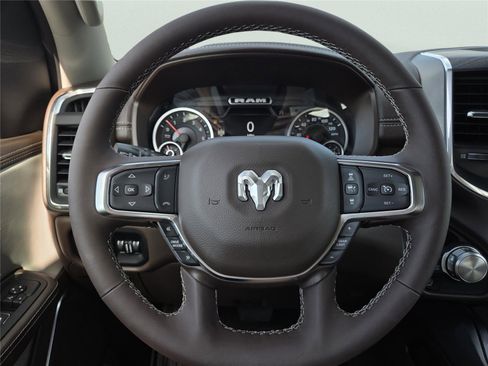 New 2026 RAM 1500 Laramie AWD/4WD image 24