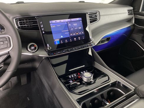 New 2025 Jeep Wagoneer Series II w/ Premium Group I image 26