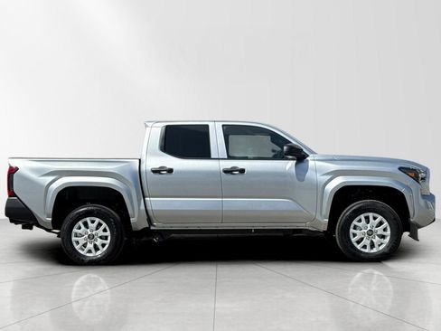 New 2026 Toyota Tacoma SR RWD image 2