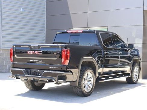 Used 2023 GMC Sierra 1500 Denali w/ Technology Package AWD/4WD image 6