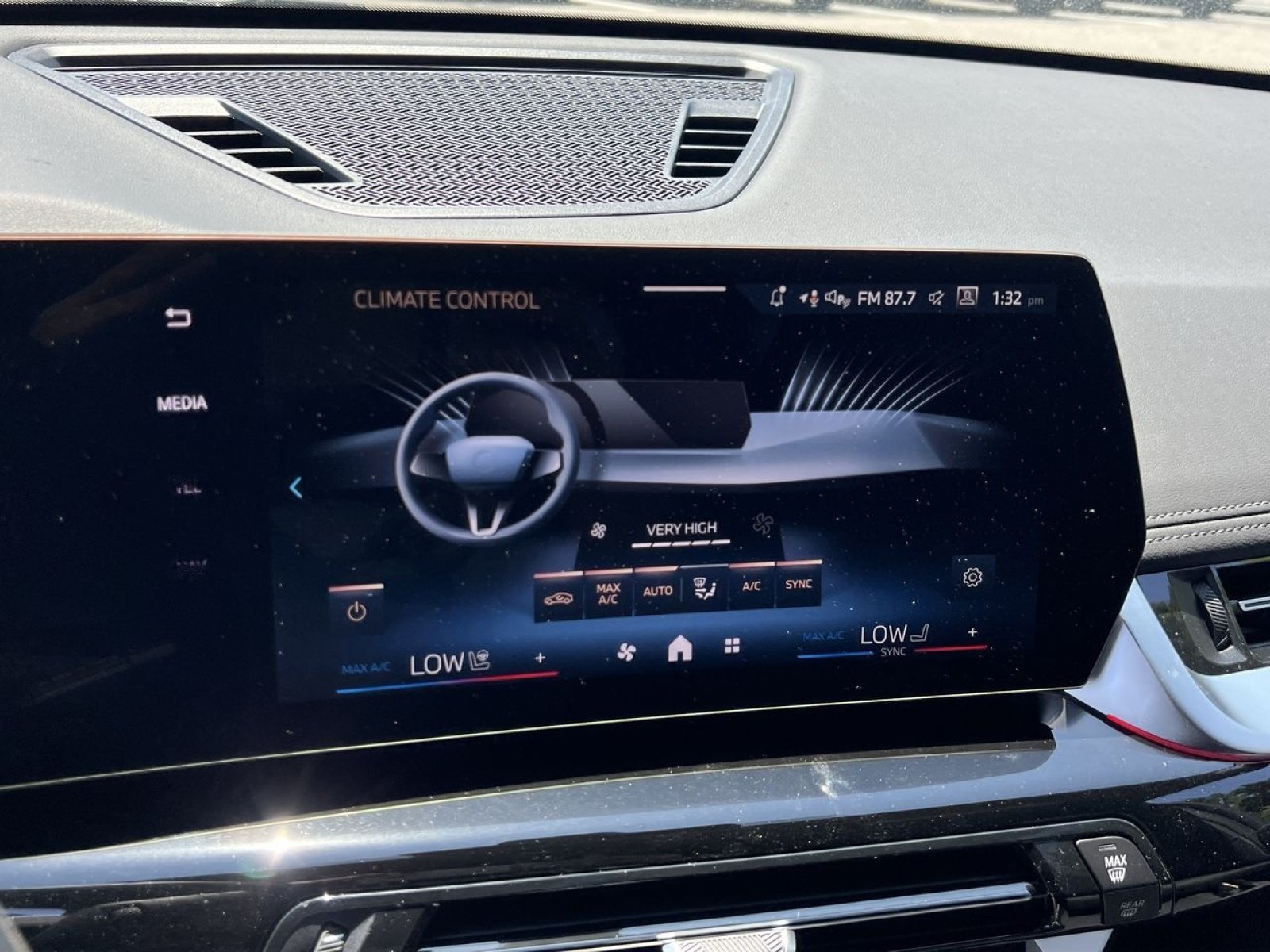 New 2026 BMW X1 xDrive28i w/ Convenience Package AWD/4WD image 18