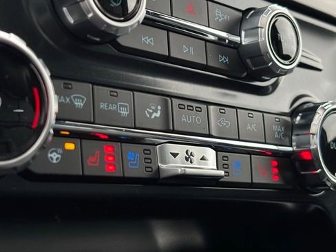 New 2025 Ford F150 Platinum w/ Equipment Group 702A High image 36