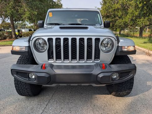 Used 2022 Jeep Gladiator Mojave AWD/4WD image 2