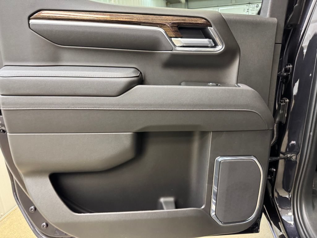 New 2026 GMC Sierra 1500 SLE AWD/4WD image 16