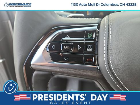 New 2025 Jeep Grand Cherokee Overland w/ Adv Protech Group III image 30