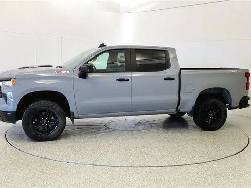 Used 2024 Chevrolet Silverado 1500 LT Trail Boss AWD/4WD image 5