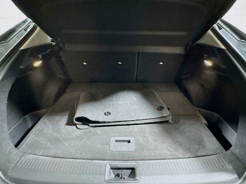 Used 2024 Nissan Ariya AWD image 26