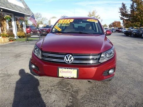 Used 2016 Volkswagen Tiguan SE image 4