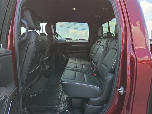 Used 2024 RAM 1500 Limited AWD/4WD image 12