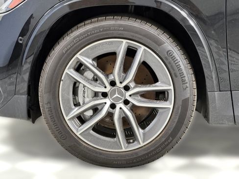 New 2025 Mercedes-Benz GLA 35 AMG 4MATIC image 12