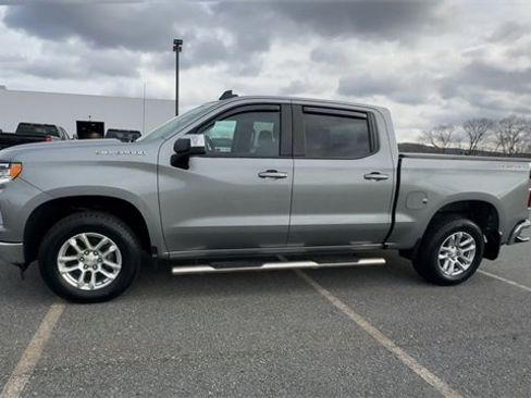 Used 2024 Chevrolet Silverado 1500 LT image 5