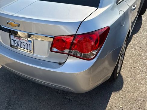 Used 2016 Chevrolet Cruze LS FWD image 8