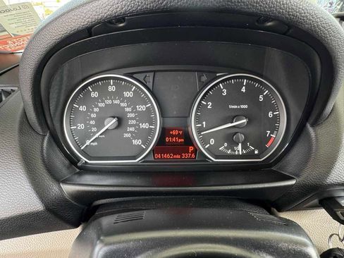 Used 2011 BMW 128i Convertible image 30