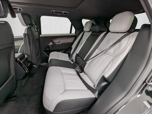 New 2025 Land Rover Range Rover Sport Dynamic SE image 21