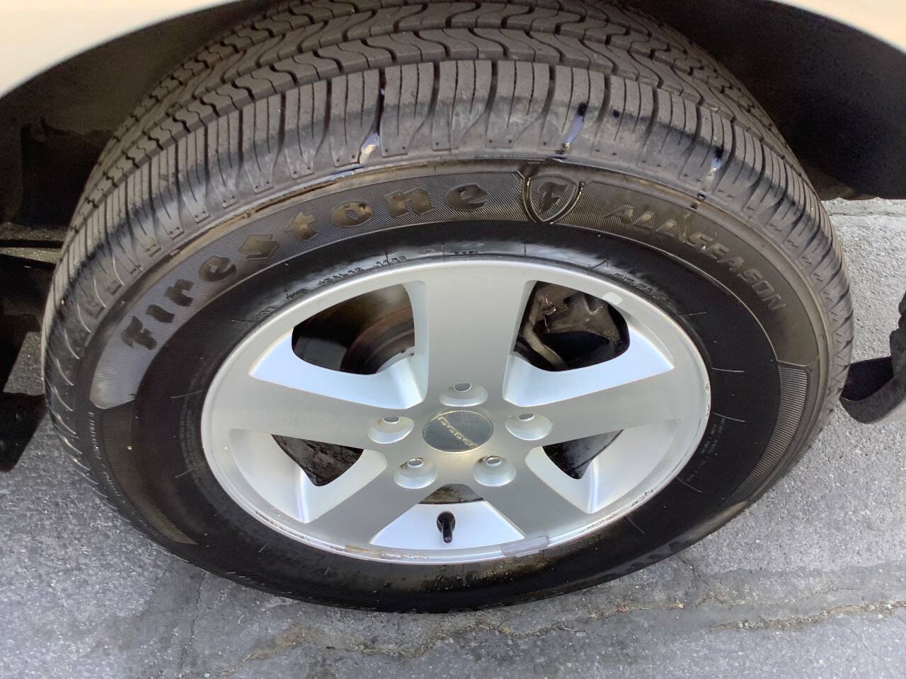 Used 2013 Dodge Grand Caravan SXT FWD image 18