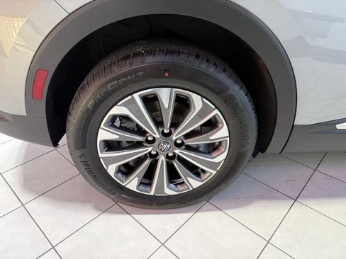 Used 2024 Buick Envision Preferred image 33