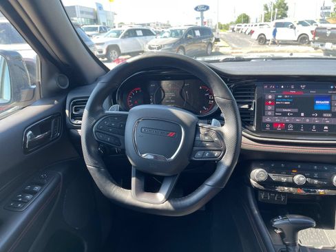 Used 2025 Dodge Durango R/T AWD/4WD image 16