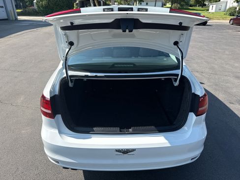 Used 2017 Volkswagen Jetta S FWD image 15