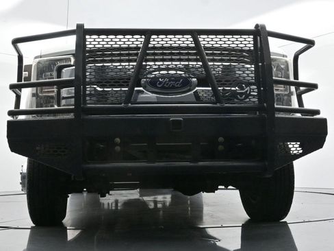 Used 2017 Ford F350 Lariat AWD/4WD image 48