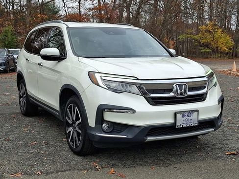 Used 2019 Honda Pilot Elite image 2